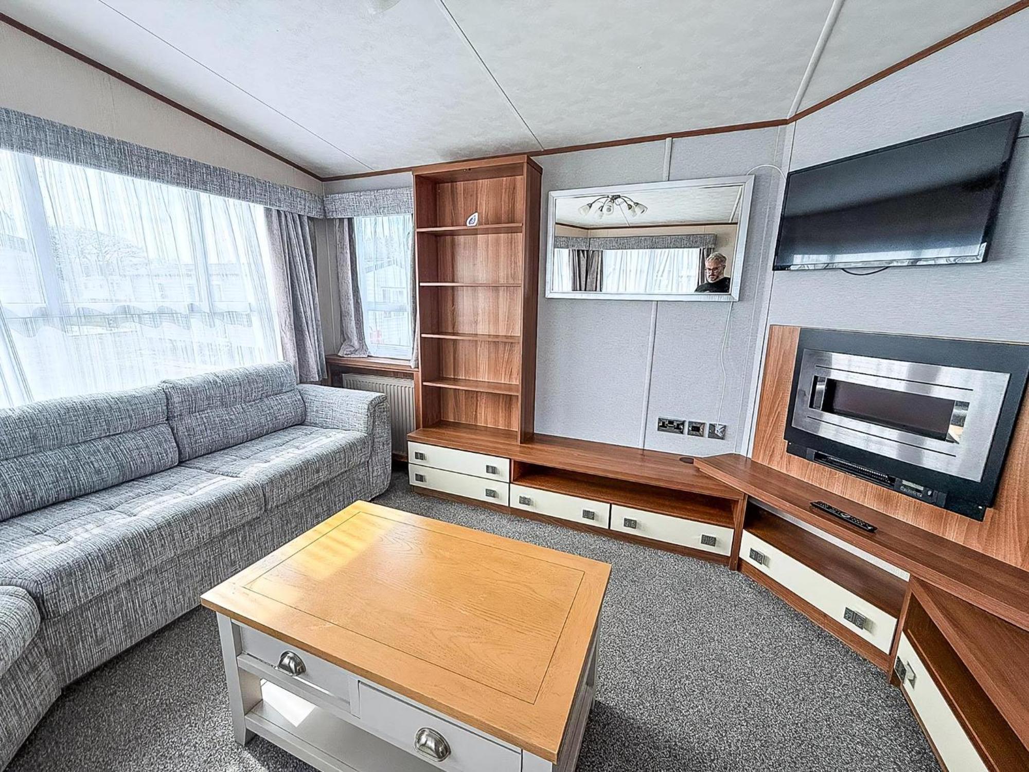 Lovely 8 Berth Caravan At Sunnydale In Lincolnshire Ref 35239S Лаут Экстерьер фото